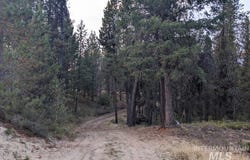 175 Pointes Rd, Cascade, ID 83611