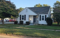 735 E Kathleen Street, Sikeston, MO 63801