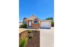 5510 S 4300 W, Hooper, UT 84315