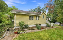 169 Walnut Road, Lake Peekskill, NY 10537