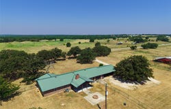 519 Fm 1815, Nocona, TX 76255