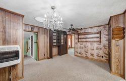 105 W C Street, Delavan, IL 61734