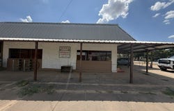 215 W 8th Street, Cisco, TX 76437
