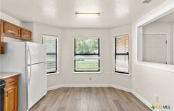 108 Leona Street, Lockhart, TX 78644