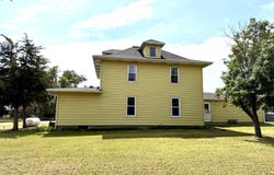 38879 231st St, Woonsocket, SD 57385