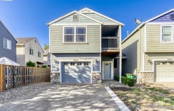 2463 25TH Ave, ForestGrove, OR 97116