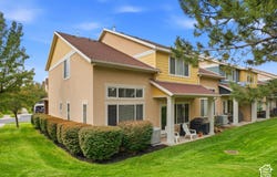 8985 S HEIGHTS Dr E, Sandy, UT 84094