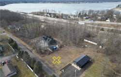 Milton Avenue, Lake Milton, OH 44429