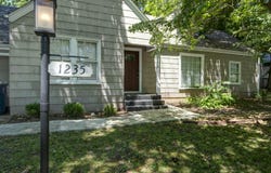 1235 E Stanford Street, Springfield, MO 65804
