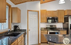 175 Benbow Road, Fishtail, MT 59028