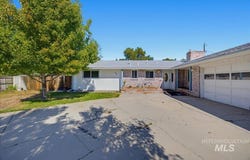 107 Felton St, Caldwell, ID 83605