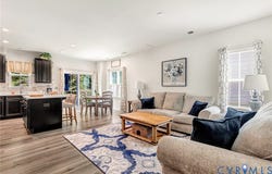 10924 Genito Square Dr, Midlothian, VA 23112
