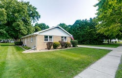 104 E Washington Drive, Leroy, IL 61752