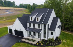 421 CANNON Way, LEBANON, PA 17042