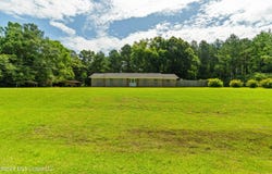 955 Clara Road, Waynesboro, MS 39367