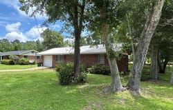 311 Massee Dr, Dothan, AL 36301
