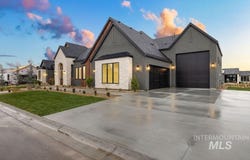 494 Century Ave, Middleton, ID 83644