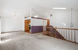 864 N Shady Oaks Drive, Elgin, IL 60120