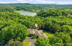 21 Harbor Drive, GALENA, IL 61036