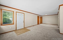 58 Silver Trail, North Aurora, IL 60542