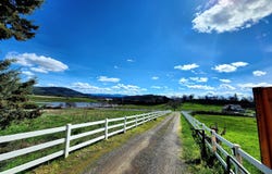 120 Hammel Road, Eagle Point, OR 97524
