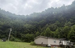 52 Johnson Loop, Pikeville, KY 41501