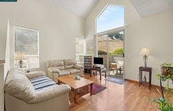 116 Whaler Cir, Hercules, CA 94547