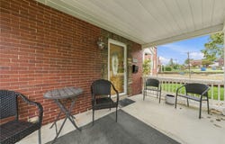 5741 Front St, Verona, PA 15147