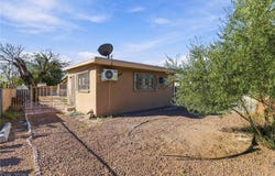2521 Perliter Avenue, North Las Vegas, NV 89030