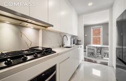 77 Park Avenue, New York, NY 10016