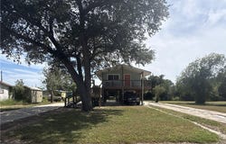 210 Danforth Street, Woodsboro, TX 78393