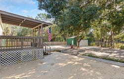 193 Gladys Avenue, Inglis, FL 34449