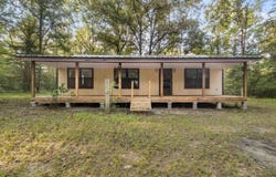 16590 E state Highway 21, Grapeland, TX 75844