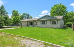 2901 Killarney Dr, Laporte, CO 80535