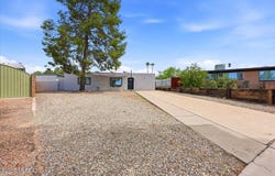 8581 E Lee Place, Tucson, AZ 85715