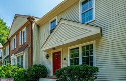 8847 WINDING HOLLOW Way, SPRINGFIELD, VA 22152