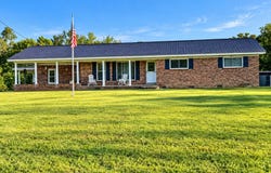 135 MAIN St, Saltillo, TN 38370