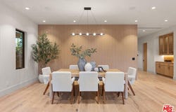 14557 Addison St, Sherman Oaks, CA 91403