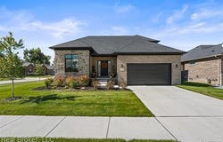 56643 Via Bellano, Macomb Twp, MI 48042
