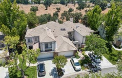 24448 Hampton Dr, Santa Clarita, CA 91355