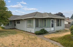 22222 SE ASH St, Gresham, OR 97030