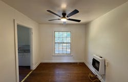 421 Larry Dr., Longview, TX 75602