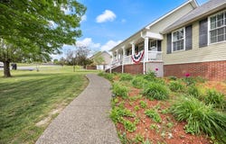 84 Elm Loop, Hustonville, KY 40437