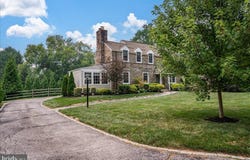 2 LONE ACRE RD, WILMINGTON, DE 19803
