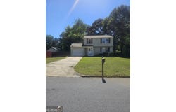 6642 Doublegate Lane, Rex, GA 30273