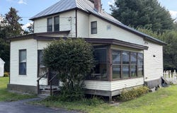 241 Batchelder Road, Fairlee, VT 05045