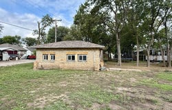1013 N Campbell Ave, Beloit, KS 67420