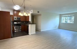 13941 Sherman Way, Van Nuys, CA 91405