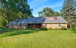 3217 Fulton Drive NW, Canton, OH 44718