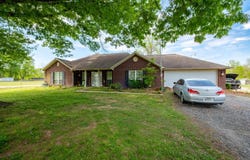 13203 Old River Dr, Scott, AR 72142